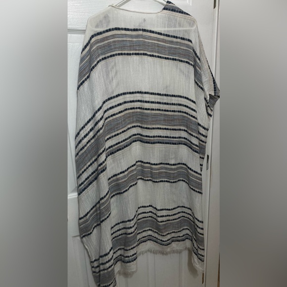 AEO beach cover up - Picture 4 of 6